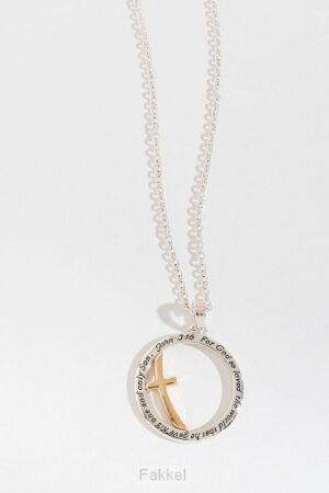 Circle pendant cross john 3:16