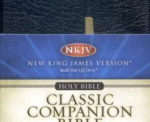 NKJV – Classic Compact Bible With Snap