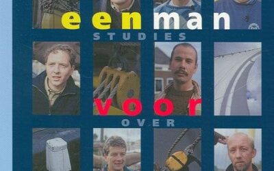 Hij zond een man voor hem uit