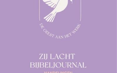 Zij Lacht Bijbeljournal NBV21