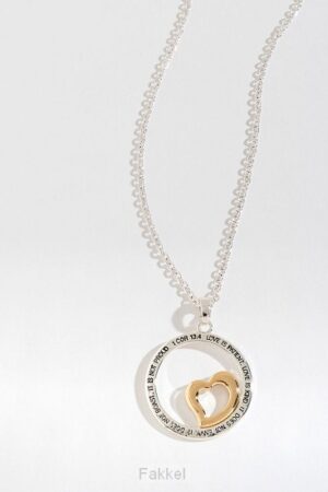 Circle Pendant, Heart 1 corinthians 13:4