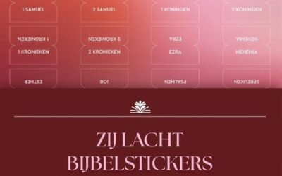 Zij Lacht bijbelstickers HSV
